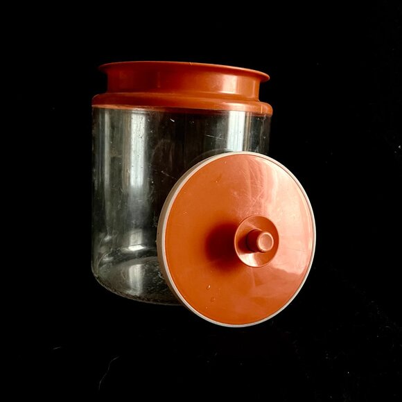 4 - Vintage Estate Tupperware Clear Push Button Lid Storage - Picture 11 of 12